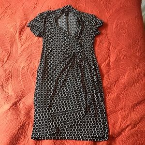 Enfocus Studio faux wrap dress.  Size 6